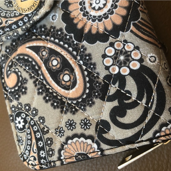 🖤🤎 Quilted Black & Taupe Paisley Cotton Wristlet 🤎🖤 - Picture 6 of 9